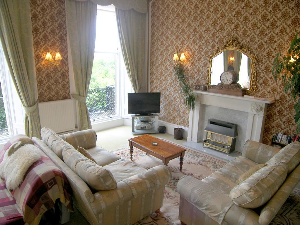 Regent Terrace, And Charming, Quiet Appartement